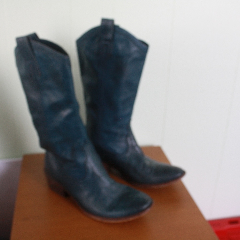 Blue Frye Boots Size 8 B